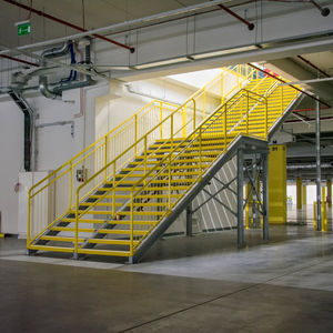 escalera recta