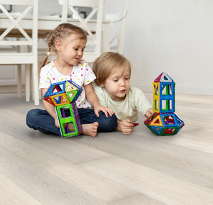 suelo laminado de corcho