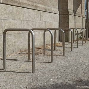 aparcabicis de suelo