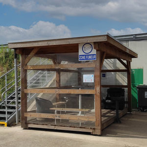 cabina para fumadores