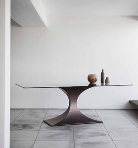 mesa de comedor contemporánea