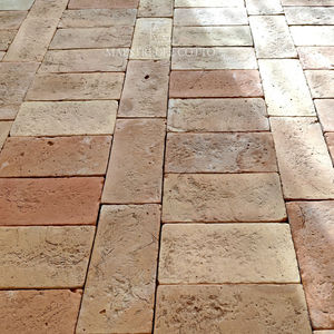 pavimento de terracota