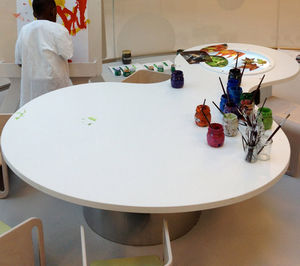 mesa contemporánea