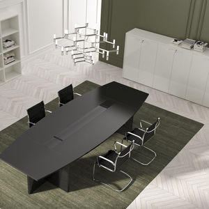 mesa de reuniones contemporánea