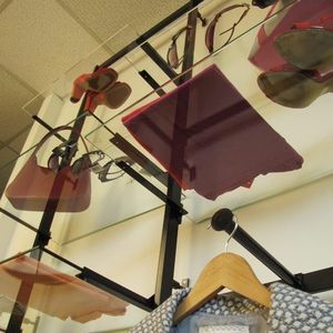 expositor para ropa