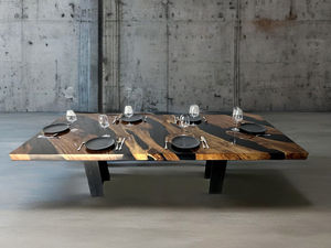 mesa de comedor contemporánea