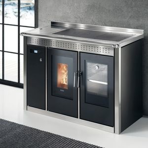 cocina con horno de pellets