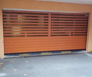 puerta enrollable metálica para comercio