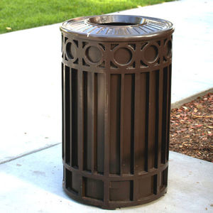 cubo de basura público