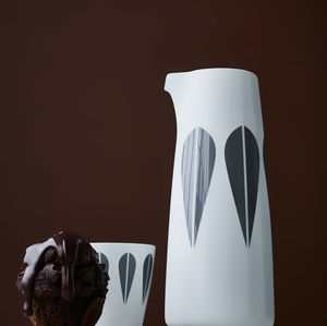 pichel de porcelana