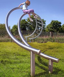 escalera elevada para parque infantil