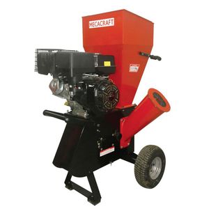 trituradora de ramas con motor térmico