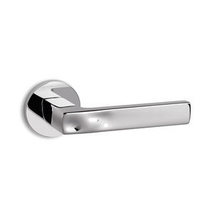 tirador de puerta