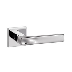 tirador de puerta