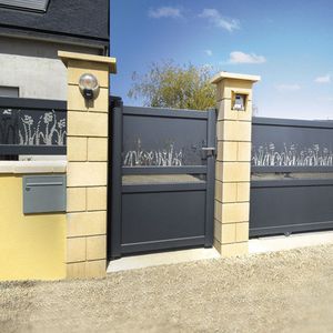 puerta para jardín de aluminio termolacado