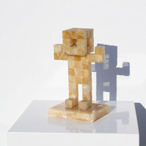 escultura de piedra