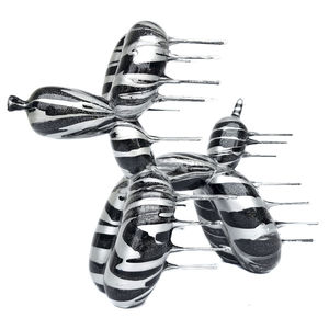 escultura de metal