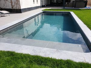 spa de natación empotrable