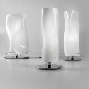 lámpara de mesa