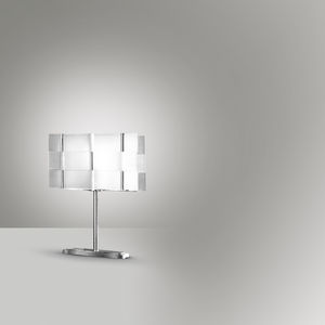 lámpara de mesa