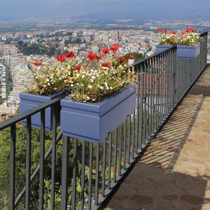 maceta de jardín de polietileno / suspendida / rectangular