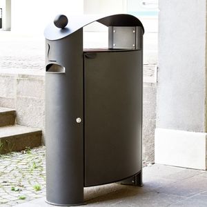 cubo de basura público
