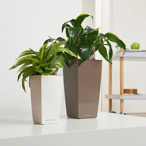jardinera de plástico