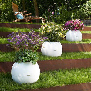 jardinera de plástico