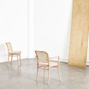 silla contemporánea