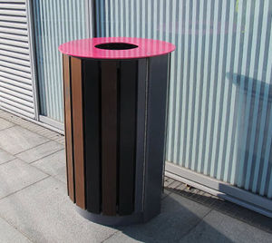 cubo de basura público