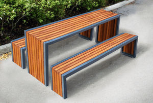 conjunto de mesa y banco contemporáneo