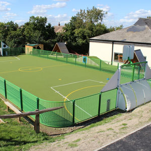 polideportivo para parque infantil