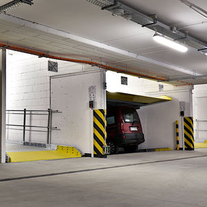 plataforma para coches inclinada