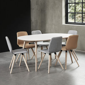 mesa de comedor contemporánea