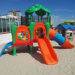estación de juego para parque infantil