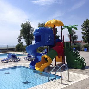 estación de juego para parque infantil