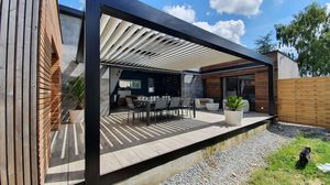 pérgola adosada