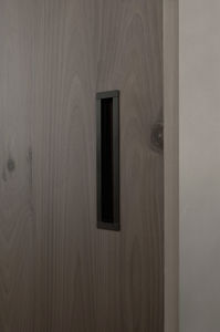puerta de interior / corredera / de madera / lacada