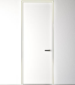 puerta a ras