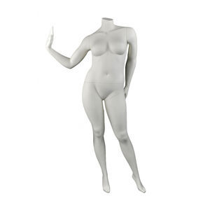 maniquí mujer corpulenta