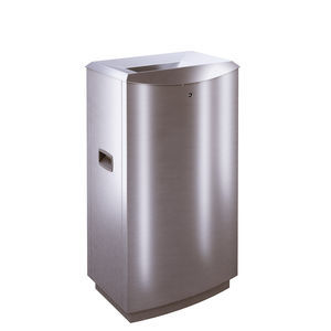 cubo de basura de acero inoxidable