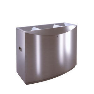 cubo de basura público