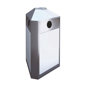 cubo de basura público