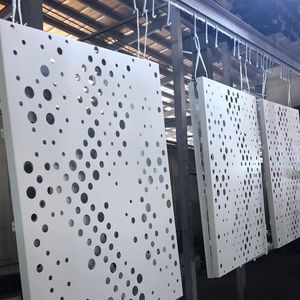 lámina de metal perforada / de aluminio / para fachada / para muro