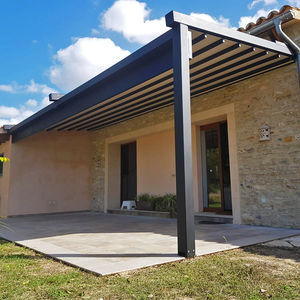 pérgola adosada