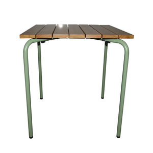 mesa contemporánea