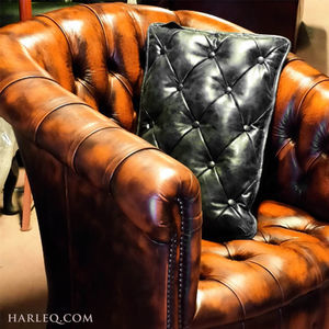 almohada de cuero