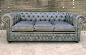 sofá Chesterfield