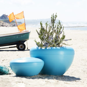 jardinera de plástico reciclado