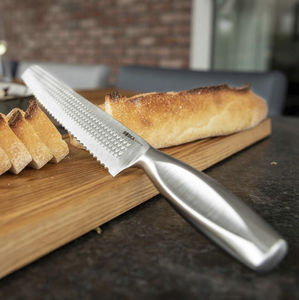 cuchillo para pan con mango de acero inoxidable